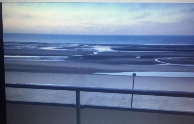 Appartement Studio face à la mer Bray-Dunes Esterno foto